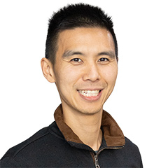 Cedric-Quach-cornerstone-physiotherapy-newmarket-physiotherapist-headshot-circle