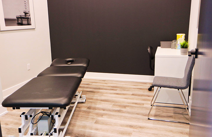 Cornerstone Physiotherapy Burlington private treatment room