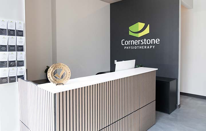 cornerstone-physiotherapy-port-credit-mississauga-reception-area