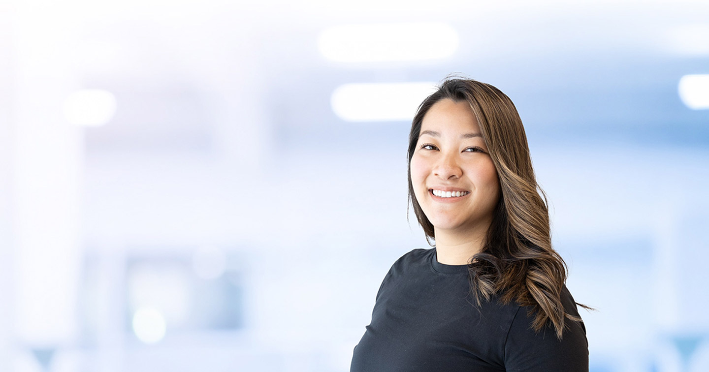 lauren-Ho-registered-massage-therapist-at-cornerstone-physiotherapy-richmond-hill-headshot-hero