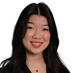 annie-wang-administrative-assistant-cornerstone-physiotherapy-headshot
