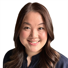 christe-belle-administrative-assistant-cornerstone-physiotherapy-headshot