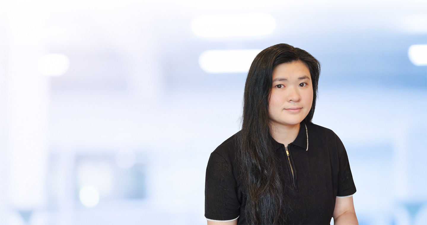 jessica-mau-massage-therapist-at-cornerstone-richmond-hill-clinic-headshot-hero