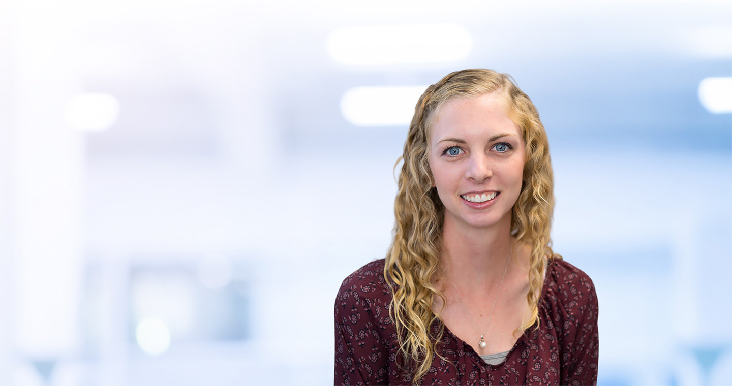 Allie-Horwood-cornerstone-physiotherapy-physiotherapist-headshot-hero