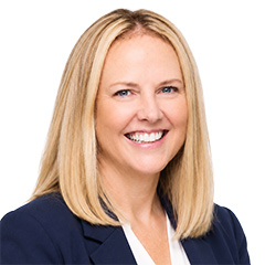 Janice-Dundas-physiotherapist-cornerstone-physiotherapy-headshot-hero