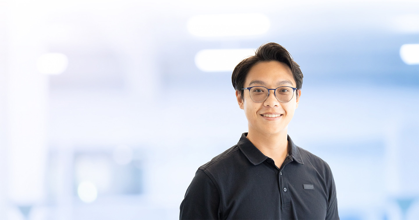 Tony-Fu-physiotherapist-at-cornerstone-physiotherapy-headshot-hero